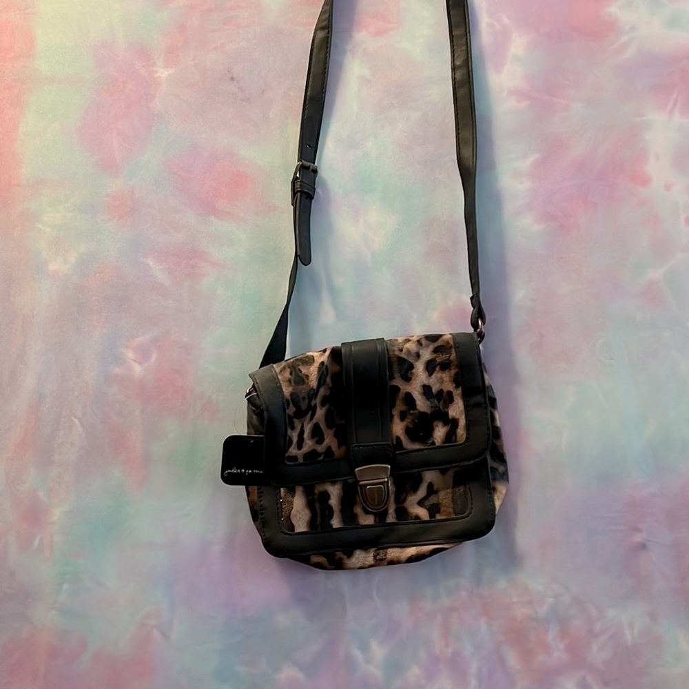 Jules & James Small Brown Animal Print Cross Body Bag Purse - Picture 2 of 6